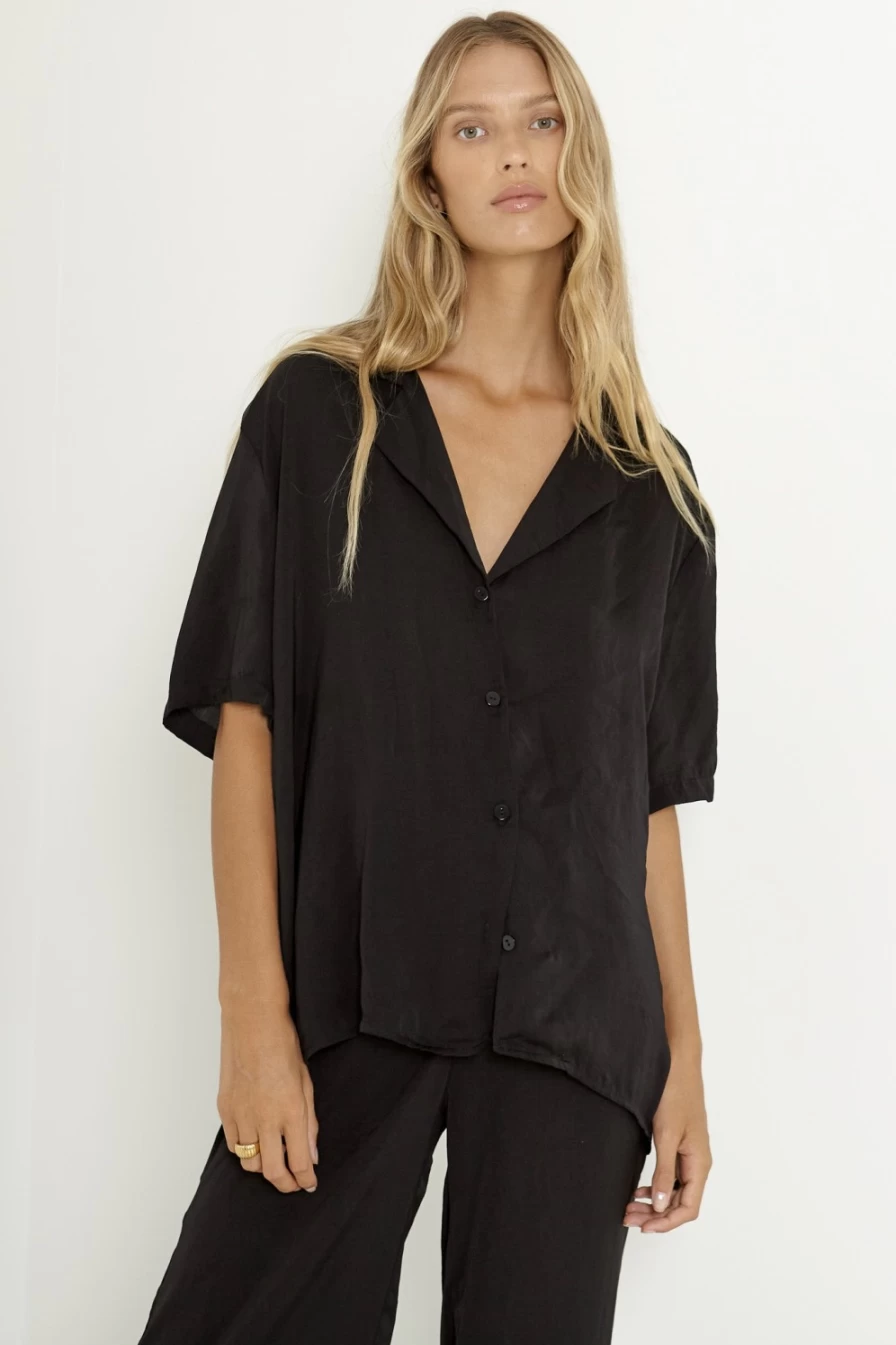 SNDYS Women's Hallie Black Shirt - Stylish Casual Top for Women