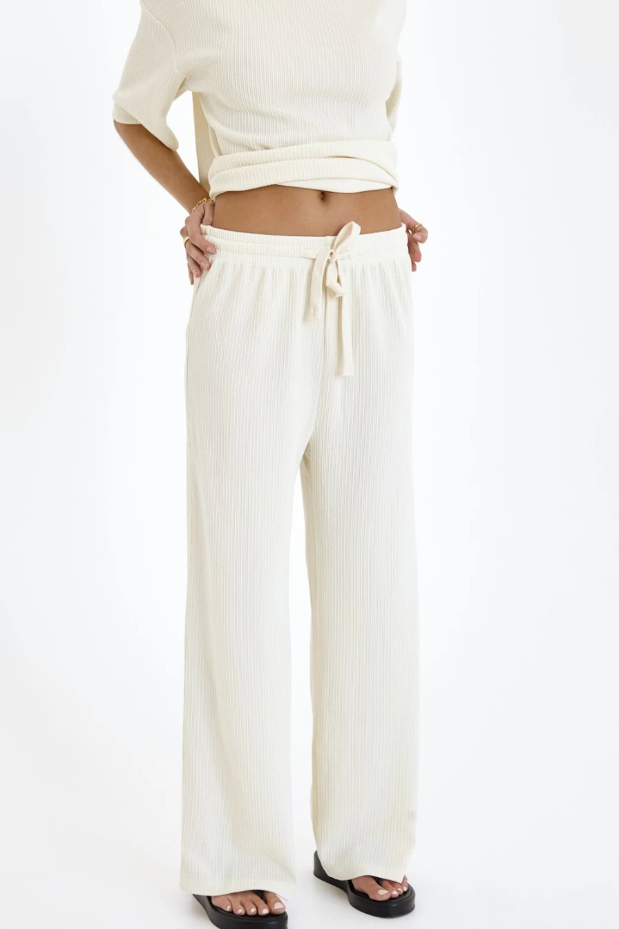 SNDYS Women's Arwen High-Waisted Pant in Bone Color - Elegant Casual Trousers